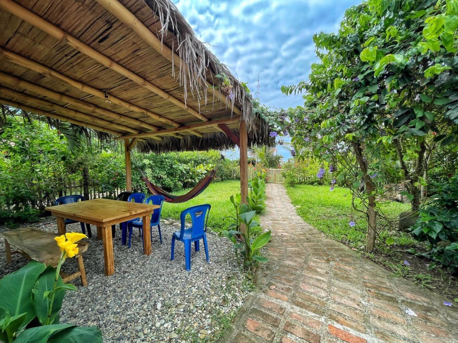 Hotel Palma Coco Ayampe Buitenkant foto